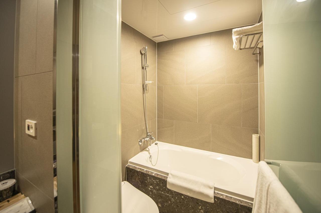 J One Hotel チョンジュ エクステリア 写真