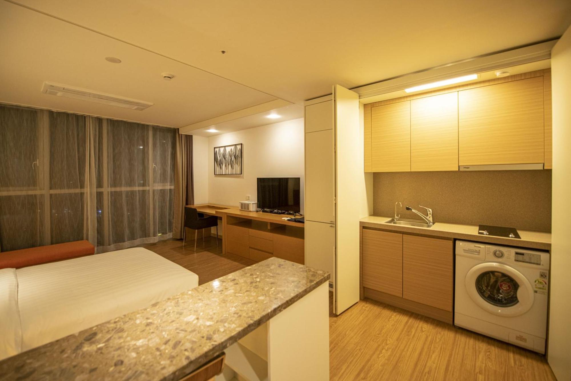 J One Hotel チョンジュ エクステリア 写真